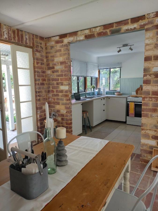 Yanchep Seaside Cottage Exterior photo
